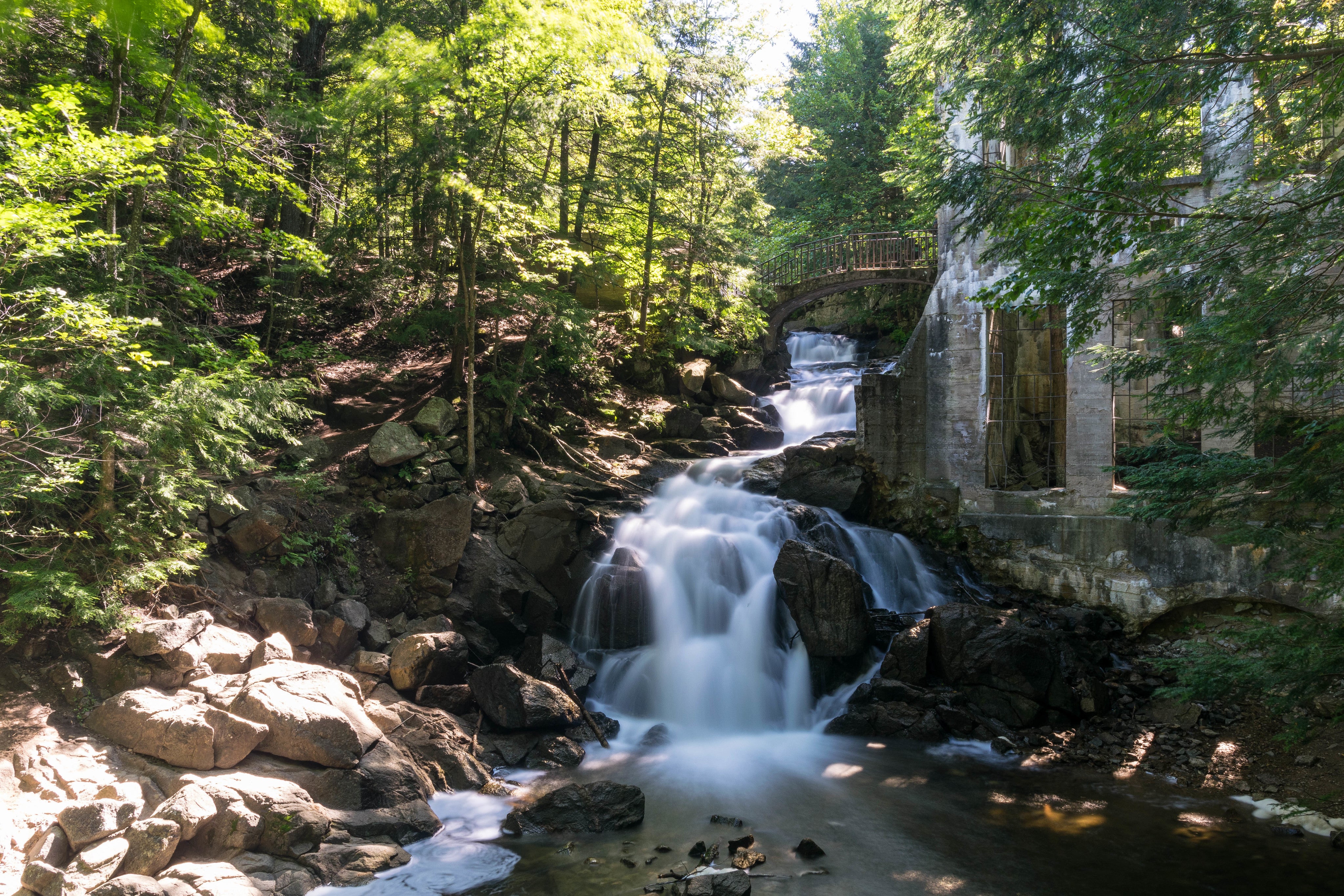 files/waterfall-by-ruins.jpg